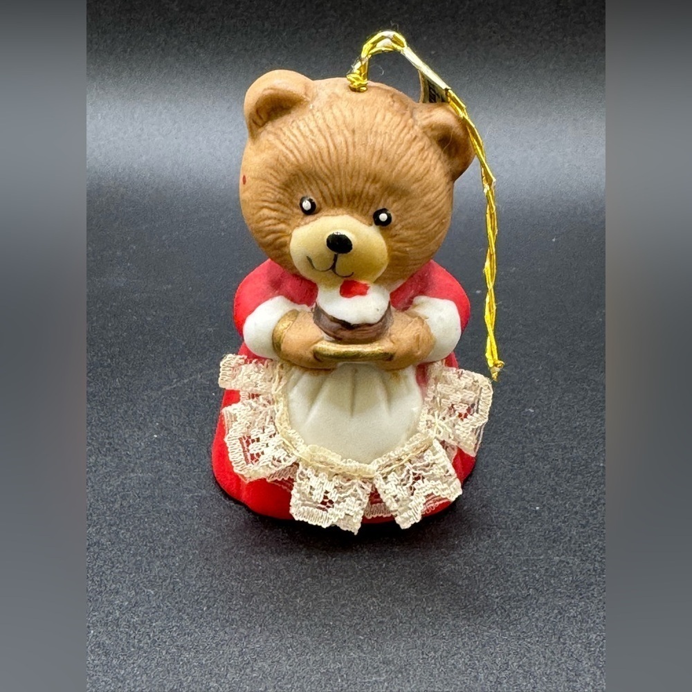 VTG Jasco Lil Chimer Bell Ornament Cupcake Bear Mrs. Santa Claus Porcelain‘80s